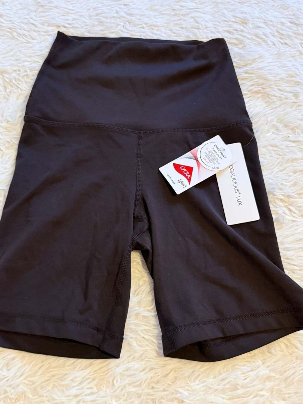 Yogalicious Lux Everyday 7 Inch Bike Short Size XS Black